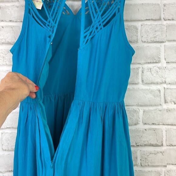 New Altar’d State Strappy Blue Sleeveless Dress Key Hole Back Size Medium - Picture 6 of 12